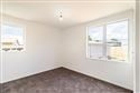 Photo of property in 73 Calthorp Close, Favona, Auckland, 2024