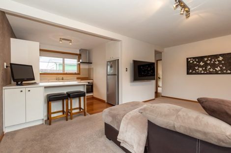 Photo of property in 2/128 Foremans Road, Islington, Christchurch, 8042