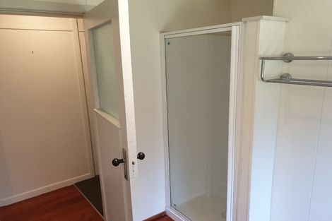 Photo of property in 96 Havelock Road, Havelock North, 4130