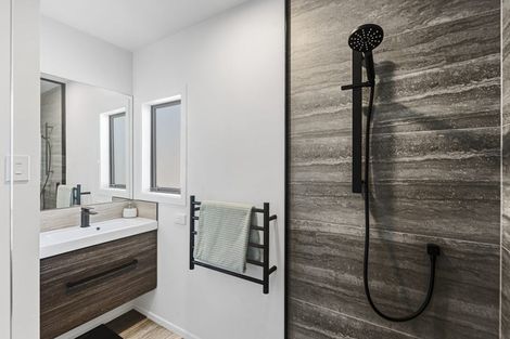 Photo of property in 40c Fitzroy Road, Fitzroy, New Plymouth, 4312