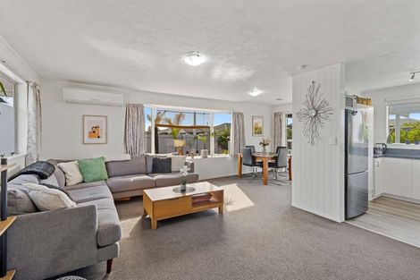 Photo of property in 15a Vining Crescent, Stoke, Nelson, 7011