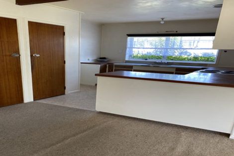 Photo of property in 142 Old Farm Road, Hamilton East, Hamilton, 3216