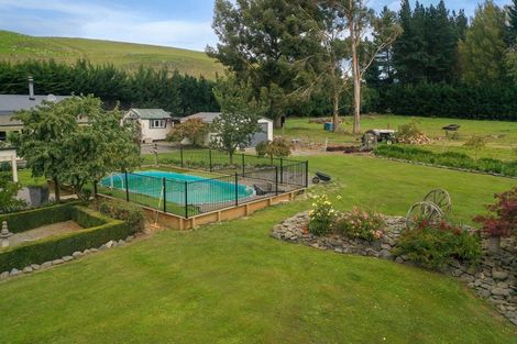 Photo of property in 1215 Pleasant Point-cave Highway, Cave, Pleasant Point, 7983