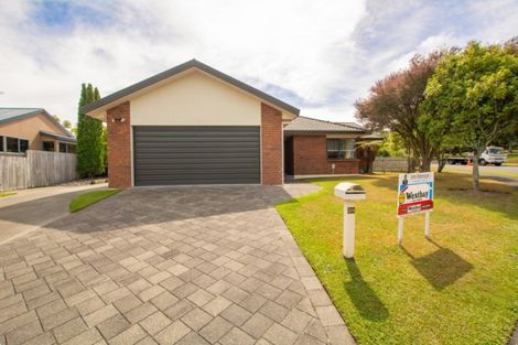 Photo of property in 38 Pelorus Street, Welcome Bay, Tauranga, 3112