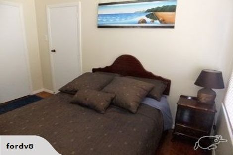 Photo of property in 39 Exeter Crescent, Takaro, Palmerston North, 4412