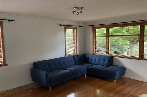 Photo of property in 12 Cambridge Road, Martinborough, 5711