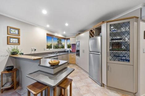 Photo of property in 2 Westminster Place, Rototuna North, Hamilton, 3210