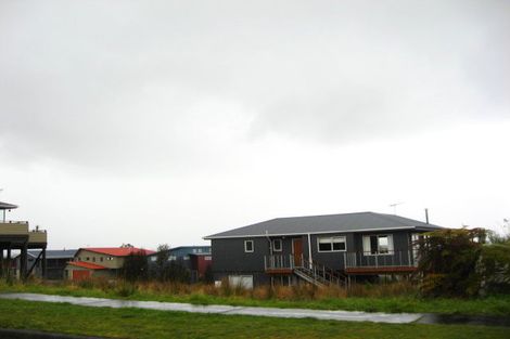 Photo of property in 81 Ahau Street, Moana, 7872