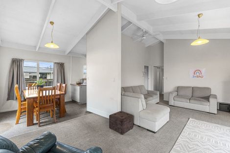 Photo of property in 219 Parklands Avenue, Bell Block, New Plymouth, 4312