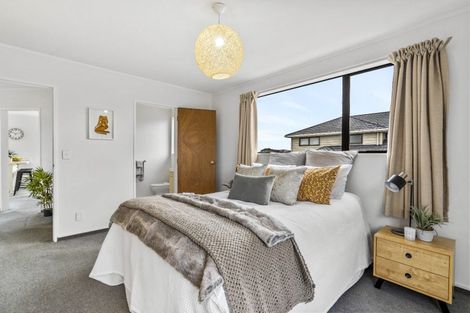 Photo of property in 10a Shastri Terrace, Khandallah, Wellington, 6035