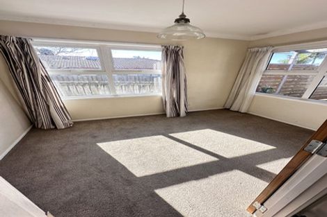 Photo of property in 5 Glenmore Road, Sunnyhills, Auckland, 2010