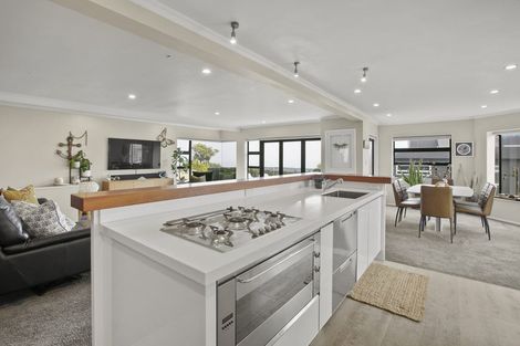 Photo of property in 3/23a Hamblyn Street, Strandon, New Plymouth, 4312