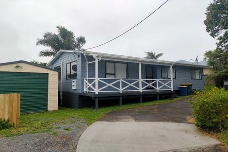 Photo of property in 1/9 Titoki Street, Te Atatu Peninsula, Auckland, 0610