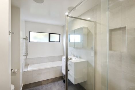 Photo of property in 2/118 Innes Road, St Albans, Christchurch, 8052