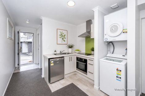 Photo of property in 4/30 Hunter Street, Hamilton Lake, Hamilton, 3204