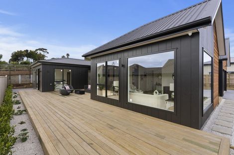 Photo of property in 25 Anehana Place, Stanmore Bay, Whangaparaoa, 0932