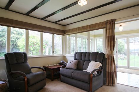 Photo of property in 58 Chelmsford Street, Hampden, 9410