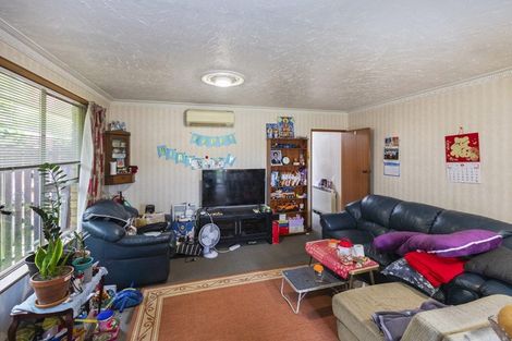 Photo of property in 33b Waimairi Road, Upper Riccarton, Christchurch, 8041