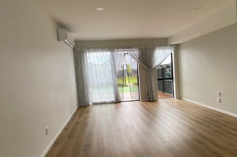 Photo of property in 79 Te Aparangi Road, Papakura, 2110