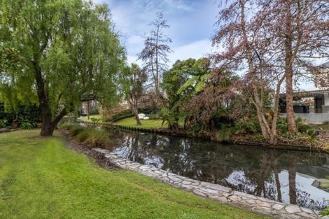 Photo of property in 100 Glandovey Road, Fendalton, Christchurch, 8052