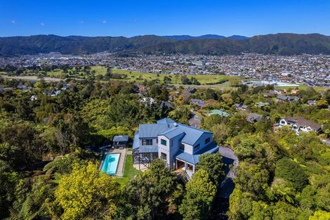 Photo of property in 13 Avonlea Grove, Belmont, Lower Hutt, 5010
