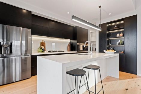 Photo of property in 30 Caroline Heights, Omaha, 0986