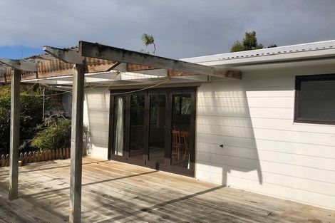 Photo of property in 51 Saddleback Rise, Murrays Bay, Auckland, 0630