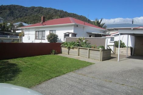 Photo of property in 140 Bright Street, Cobden, Greymouth, 7802