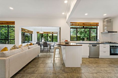 Photo of property in 21 Macnay Way, Murrays Bay, Auckland, 0630