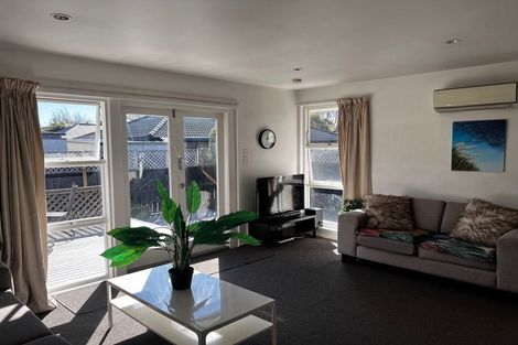 Photo of property in 4/230 Springfield Road, St Albans, Christchurch, 8014