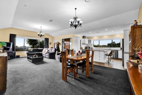 Photo of property in 69f Karamea Street, Whalers Gate, New Plymouth, 4310