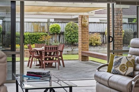 Photo of property in 40 Beachwater Drive, Papamoa Beach, Papamoa, 3118