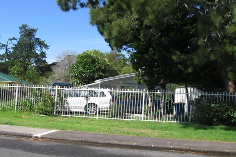 Photo of property in 45 Riverpark Crescent, Henderson, Auckland, 0610