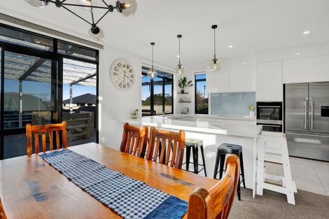 Photo of property in 13 Biron Place, Stratford, 4332