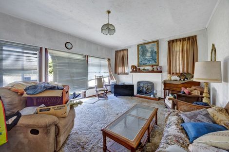 Photo of property in 56 Victoria Street, Patea, 4520