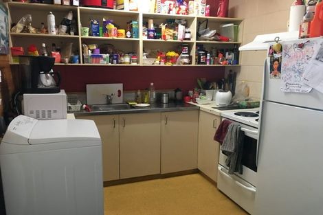 Photo of property in Te Awhina Apartments, 20/22 Sussex Street, Mount Cook, Wellington, 6021