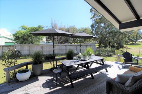 Photo of property in 117 Puriri Place, Matarangi, Whitianga, 3592