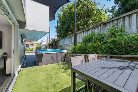 Photo of property in 17b Valley Road, Mount Maunganui, 3116