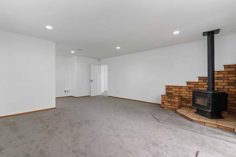 Photo of property in 55 Palomino Drive, Henderson, Auckland, 0612