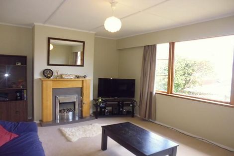 Photo of property in 8 Atiawa Crescent, Waiwhetu, Lower Hutt, 5010