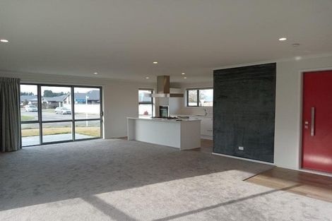 Photo of property in 22 Chris Drive, Rolleston, 7614