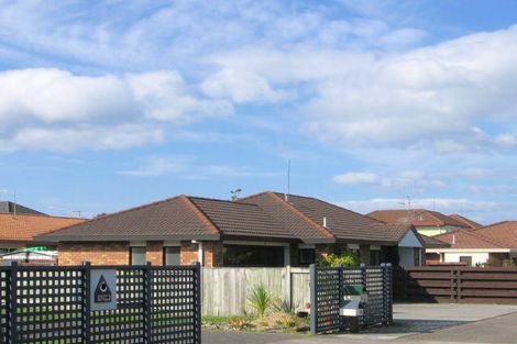 Photo of property in 8 Ngamotu Place, Mount Maunganui, 3116