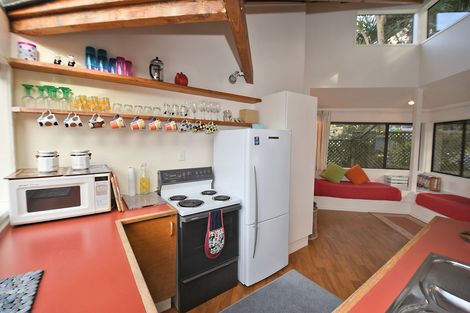 Photo of property in 6 Hillside Crescent, Leigh, 0985