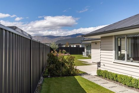 Photo of property in 23 Myles Way, Lower Shotover, Queenstown, 9304