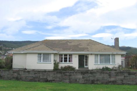 Photo of property in 5 Oxford Street, Tawa, Wellington, 5028