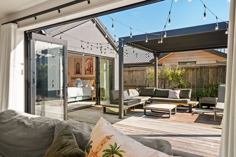 Photo of property in 32 Corriedale Road, Jacks Point, 9371