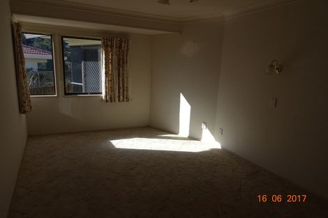 Photo of property in 4b Begonia Way, Greerton, Tauranga, 3112