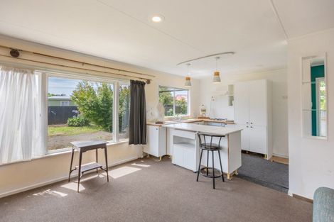 Photo of property in 9 Guy Street, Waipawa, 4210