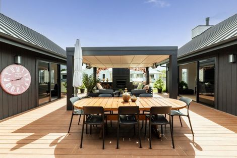 Photo of property in 58 Breadalbane Avenue, Havelock North, 4130