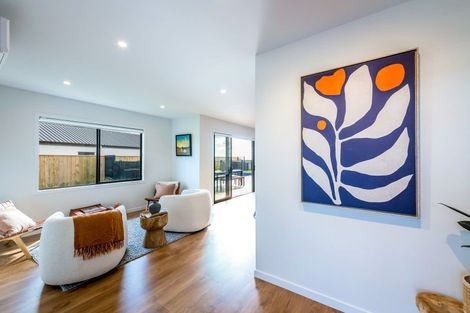 Photo of property in 70 Katania Heights, Brightwater, 7022